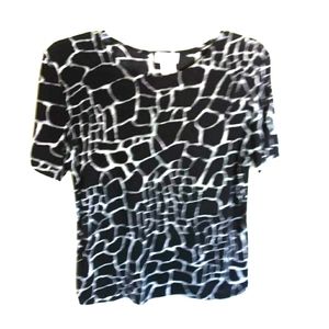 USA-MADE attractive print easy care forgiving fit